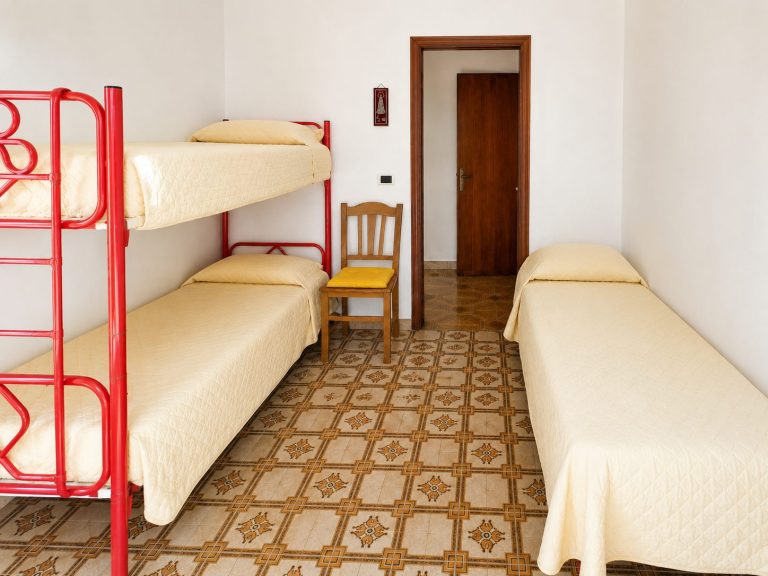 Cameretta con letti singoli — La Casa di Franco, Torre dell'Orso